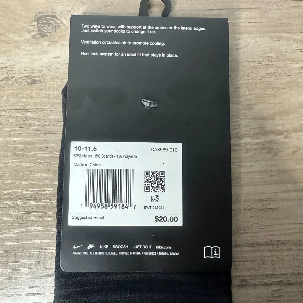 NWT Nike Unisex Spark Lightweight No Show Run Socks Black Size Large (DA359-010)